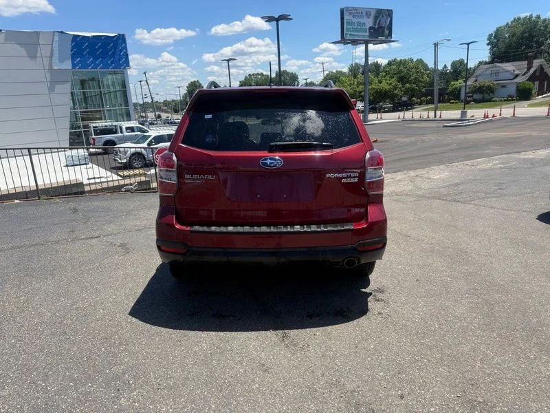 Used 2014 Red Subaru 2.5i Touring image 7