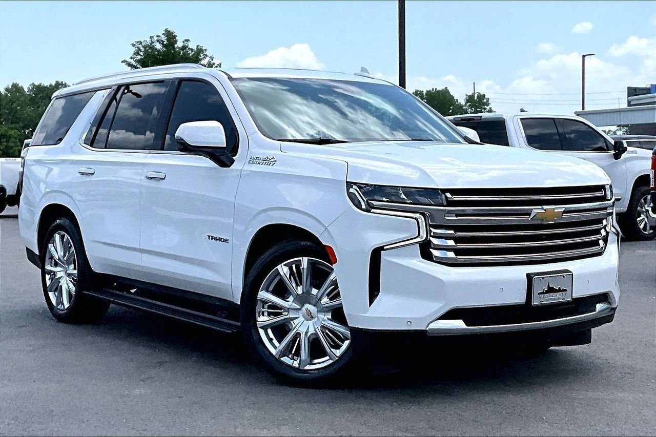 Used 2023 Summit White Chevrolet 4WD High Country image 37