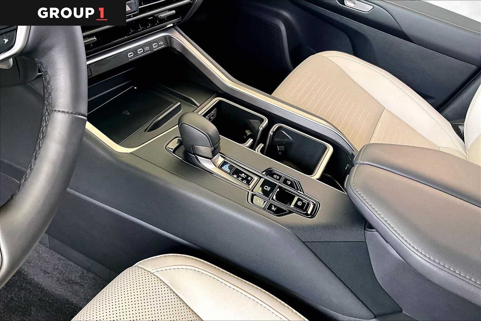Certified Used 2026 Wind Chill Pearl Lexus Premium image 14