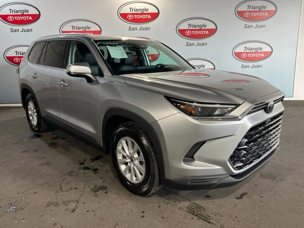 New 2026 Silver Toyota  image 3