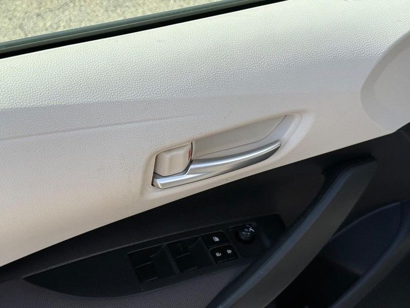 Used 2020 Celestite Toyota LE image 18