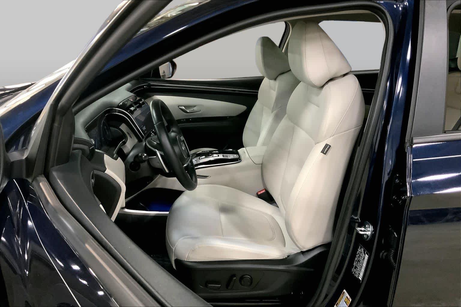 Used 2024 Deep Sea Hyundai SEL Convenience image 8