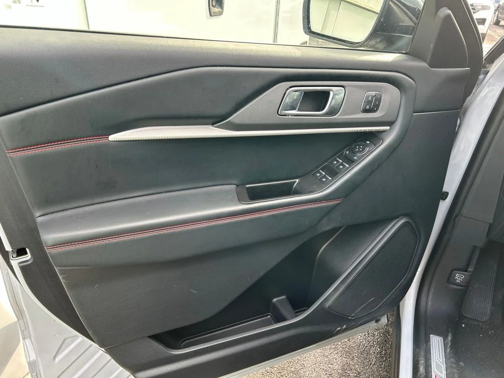Certified Used 2026 White Metallic Ford ST-Line image 17