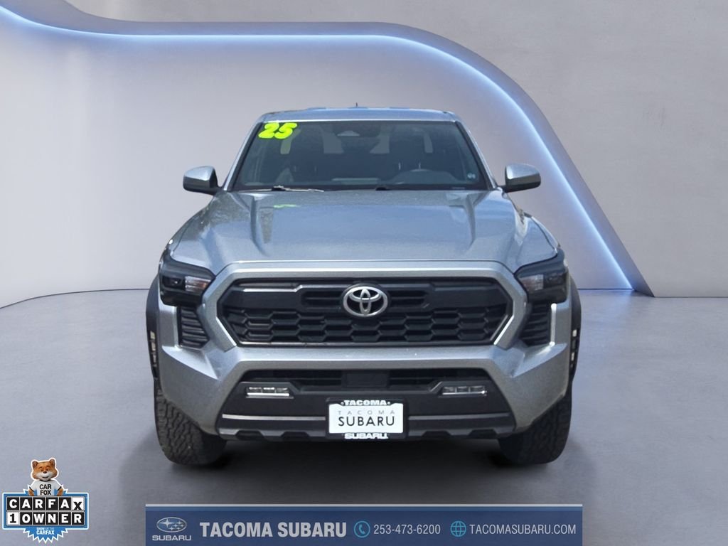 2025 Toyota Tacoma SR5 - Photo 8
