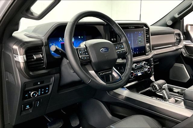 Used 2025 Space White Metallic Ford Platinum image 17