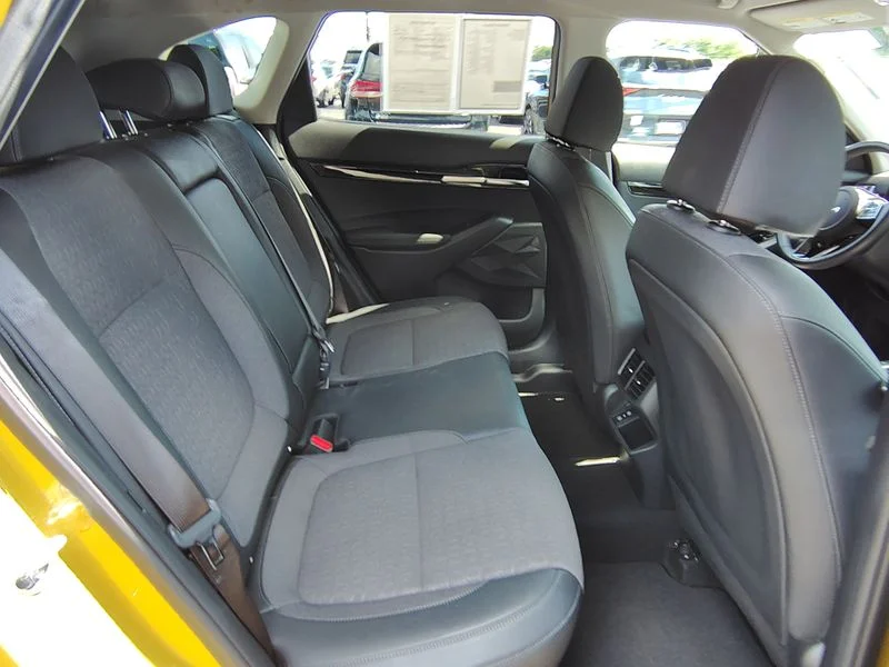 Used 2024 Green Kia S image 15