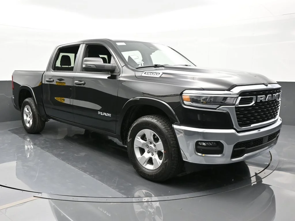 Used 2025 Diamond Black Crystal Pearlcoat Ram Big Horn/Lone Star image 8