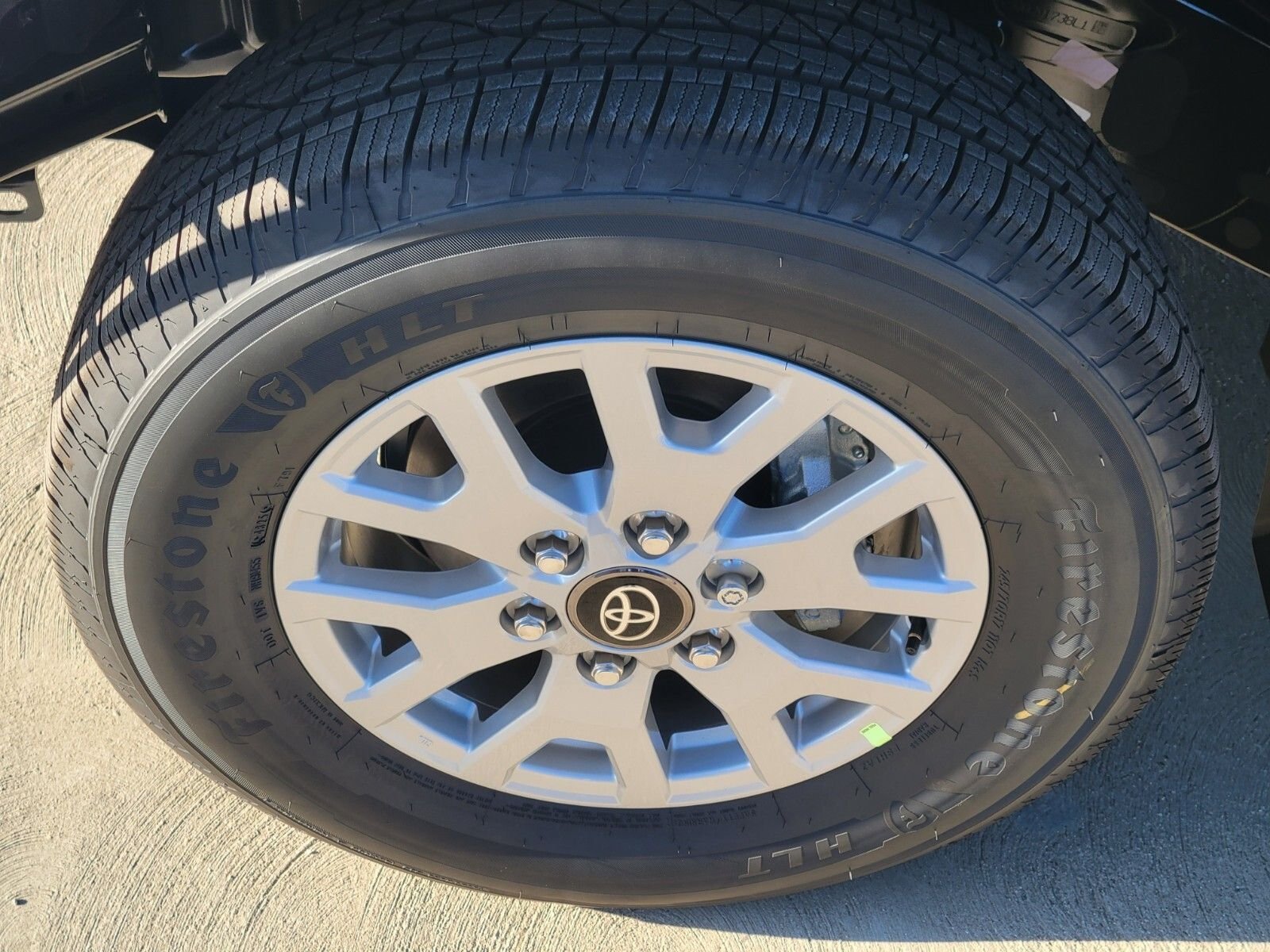 2026 Toyota Tacoma SR5 - Photo 7