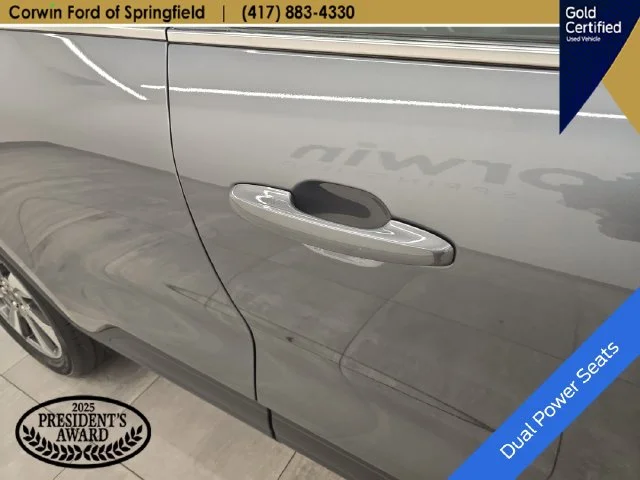 Certified Used 2025 Carbonized Gray Metallic Ford Platinum image 9