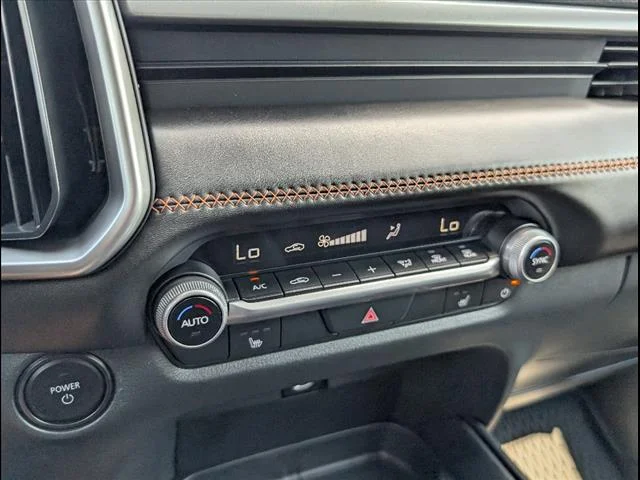 2025 Mazda CX-50 Premium - Photo 13