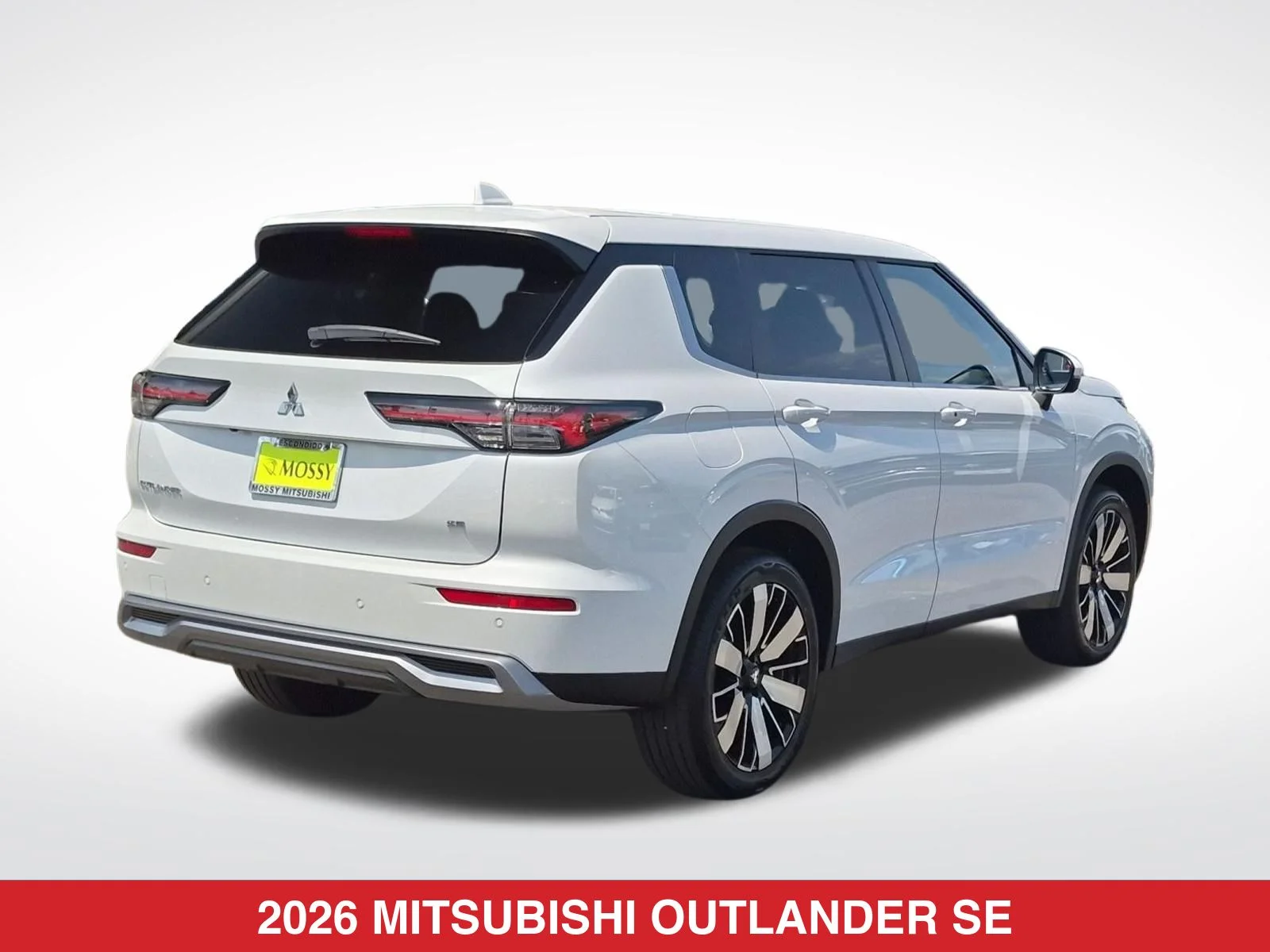New 2026 White Mitsubishi SE image 7