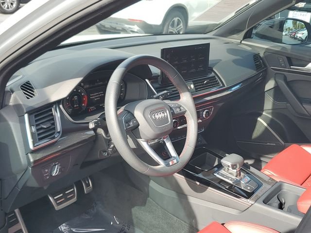 2024 Audi SQ5 Premium Plus - Photo 8