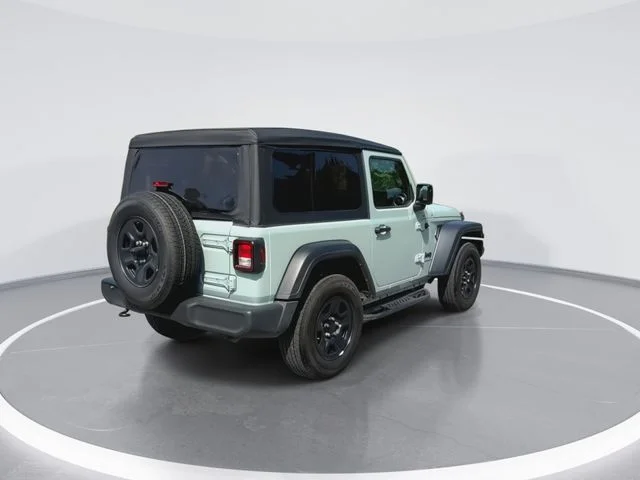 Used 2023 Gray Jeep Sport image 2