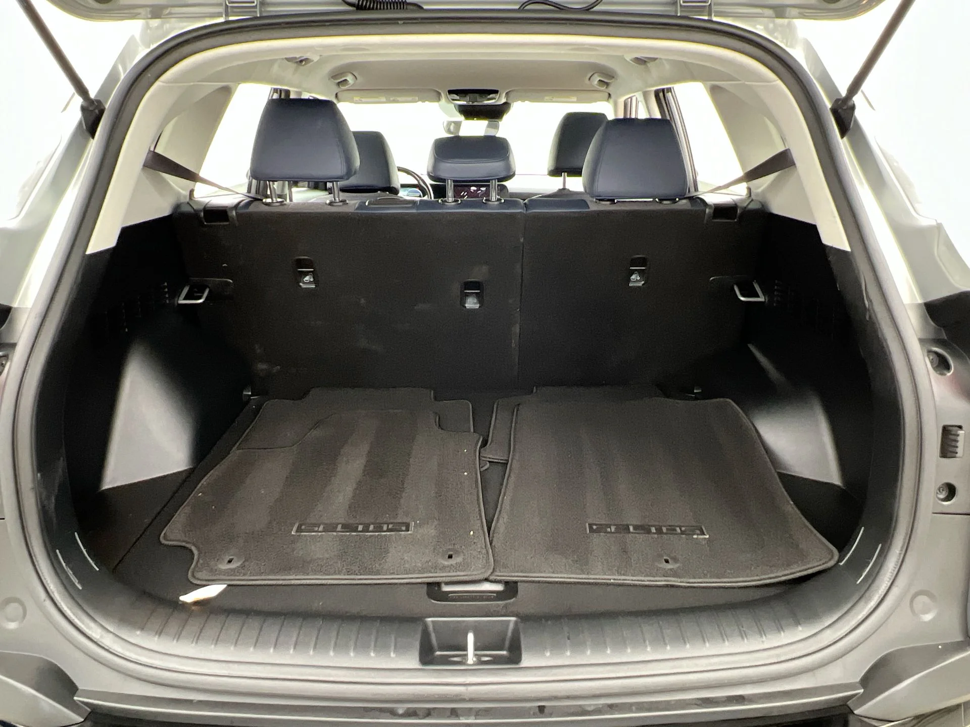 Used 2024 Gray Kia S image 38