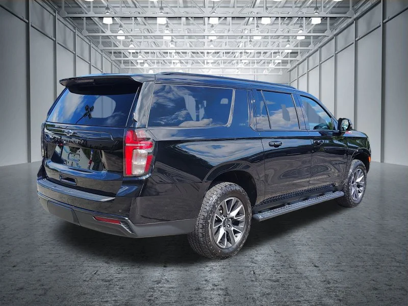 Used 2024 Black Chevrolet Z71 image 11