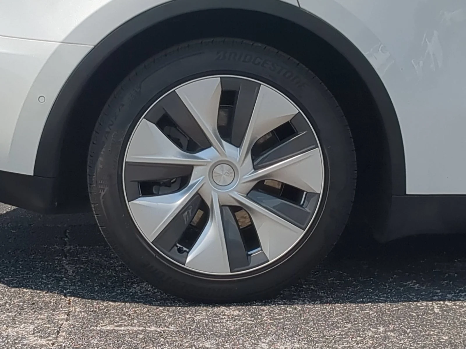 Used 2021 Pearl White Multi- Tesla Long Range image 23