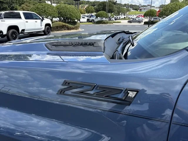 New 2026 Lakeshore Blue Metallic Chevrolet LT image 10