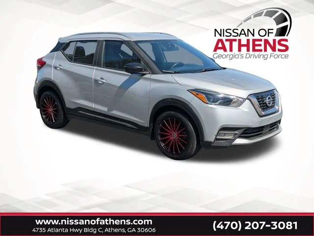 2020 Nissan Kicks SR