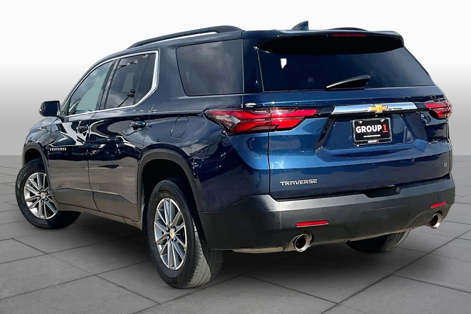 Used 2023 Northsky Blue Metallic Chevrolet LT Cloth image 12