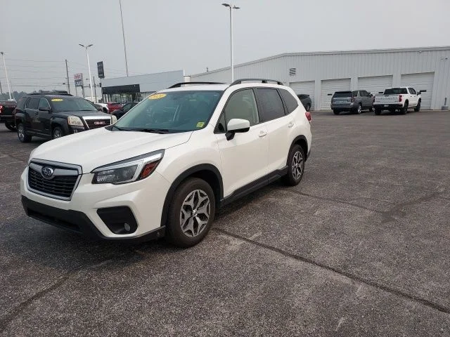Used 2021 White Subaru Premium image 9