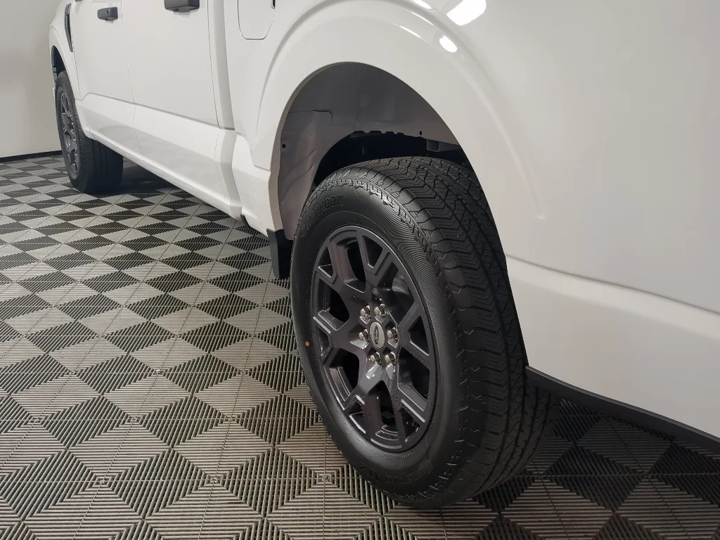 New 2026 Oxford White Ford STX® image 5