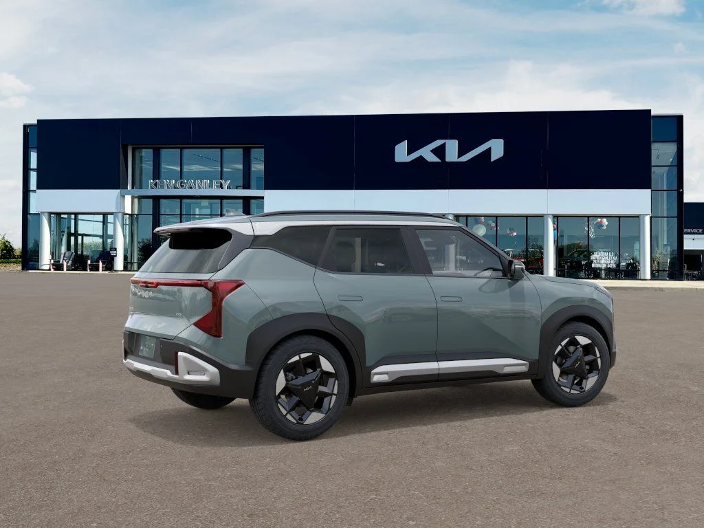 New 2027  Kia EX image 6