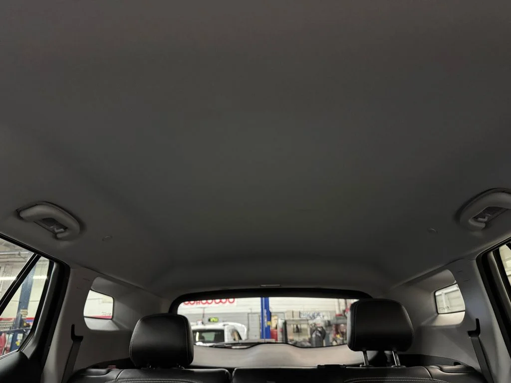 Used 2024 White GMC SLT image 25