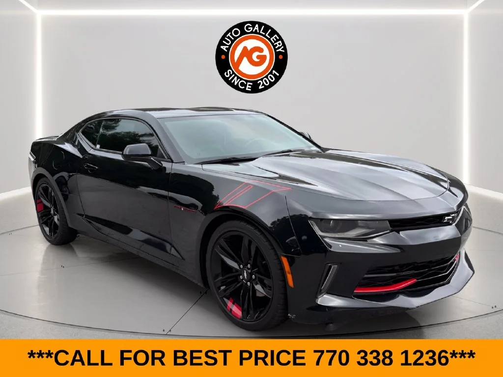 Used 2018 Black Chevrolet 2LT image 1