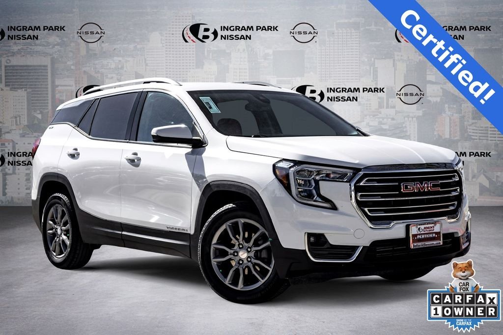 2024 GMC Terrain SLT AWD's photo