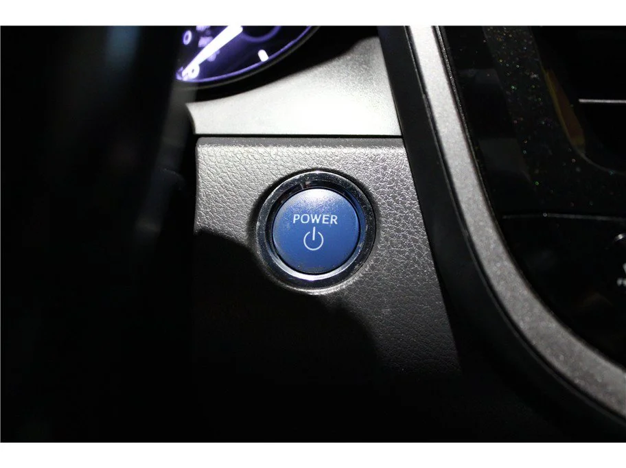 Used 2021 White Toyota Hybrid SE image 30