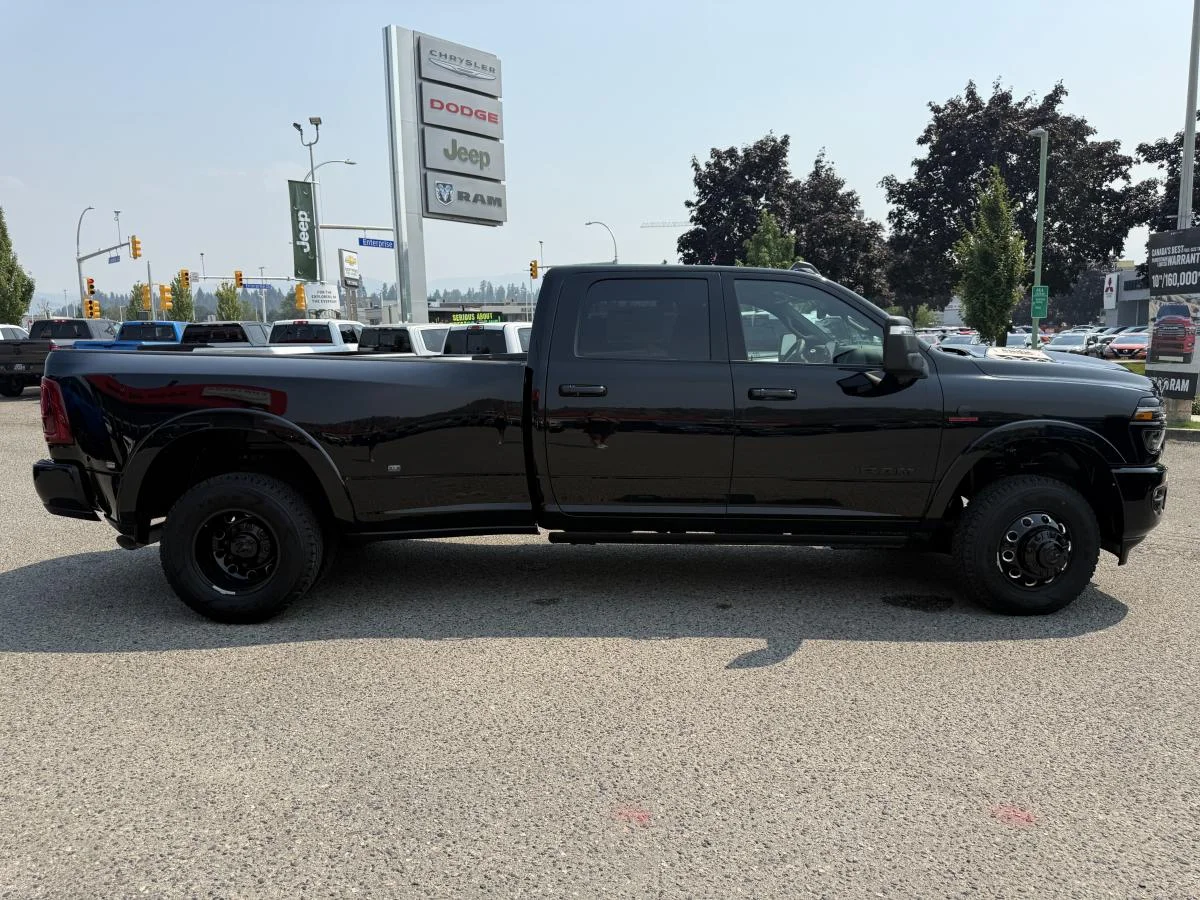 New 2026 Black RAM Limited image 8