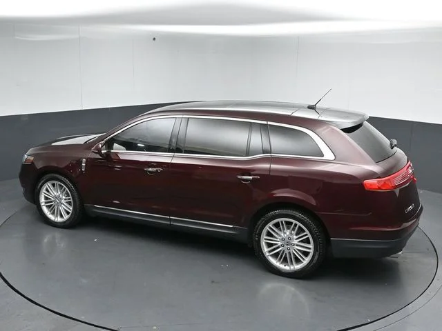 Used 2019 Burgundy Velvet Metallic Tinted Clearcoat Lincoln Reserve image 50