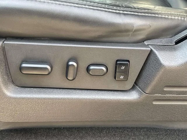 Used 2011 Ingot Silver Ford FX4 image 18
