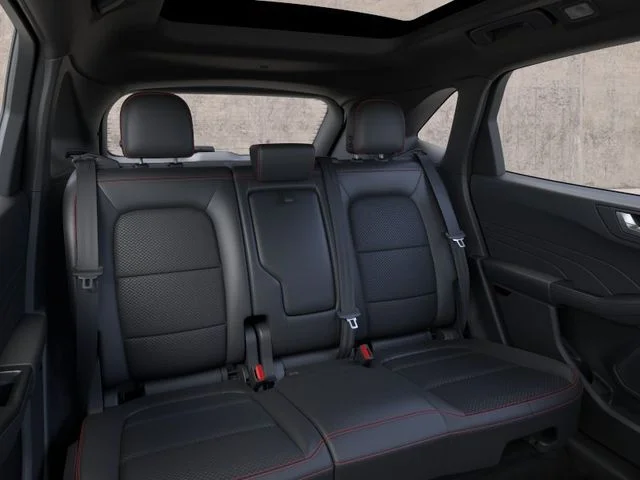 2026 Ford Escape ST-Line - Photo 13