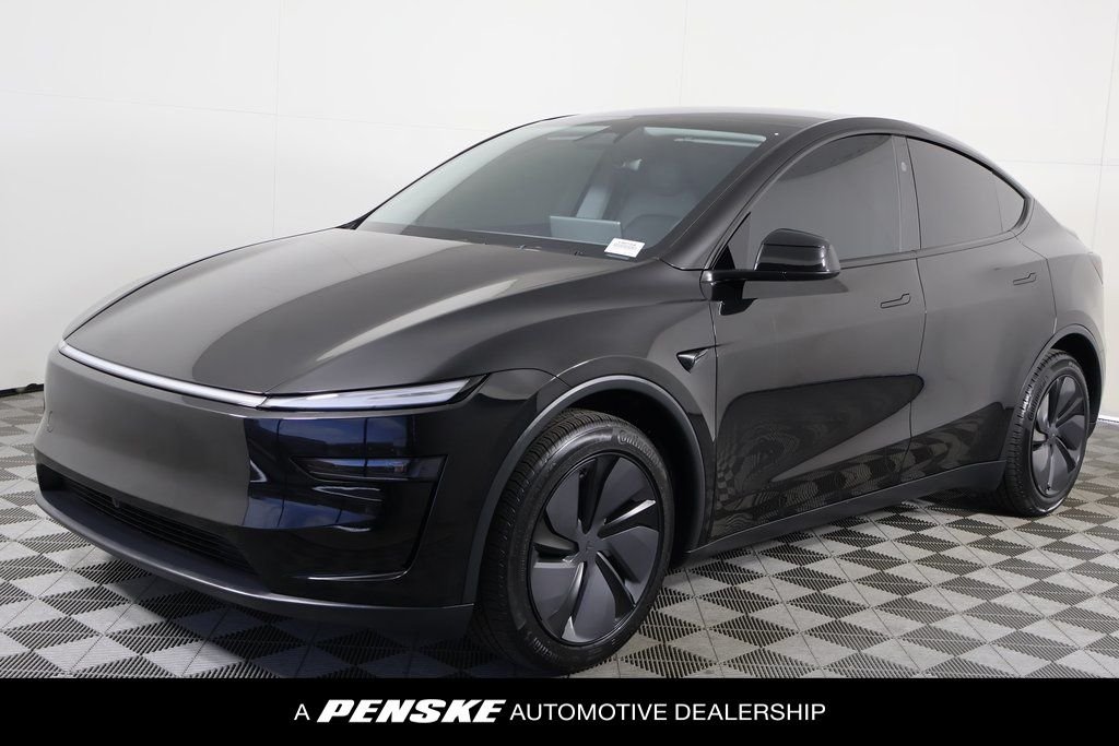 2026 Tesla Model Y Standard Rear Wheel Drive's photo
