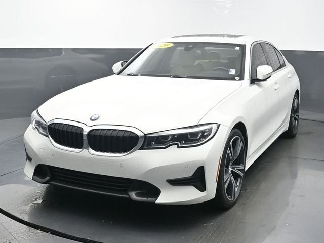 2020 BMW 3 Series 330i Sedan's photo