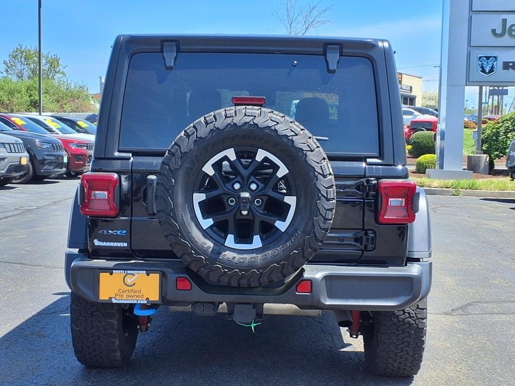 2024 Jeep Wrangler Rubicon 4xe photo 3
