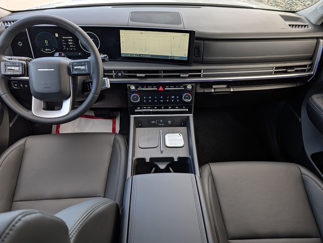 New 2026 Shimmering Silver Hyundai Limited 7P image 8