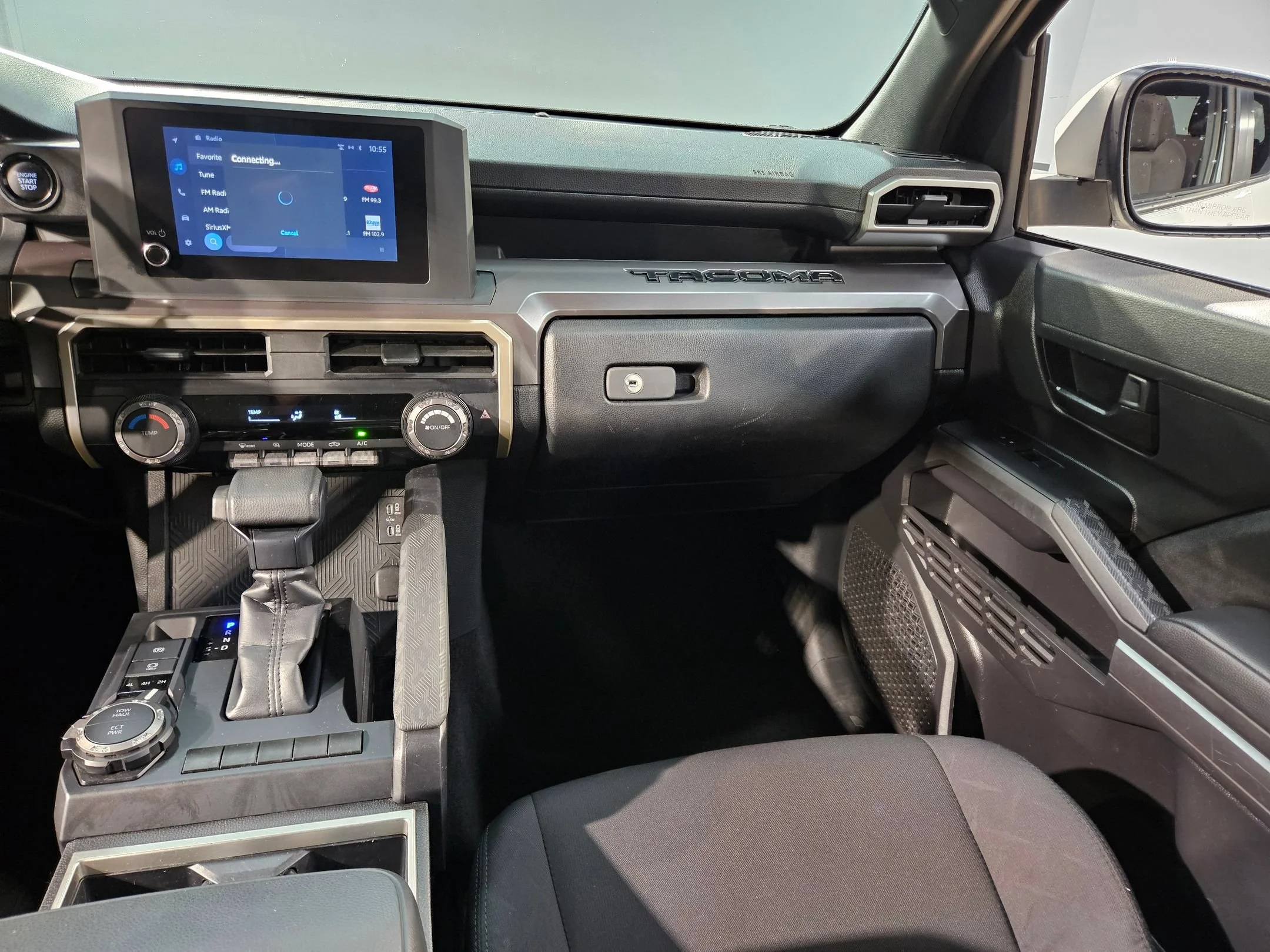 Used 2025 Ice Cap Toyota SR5 image 11