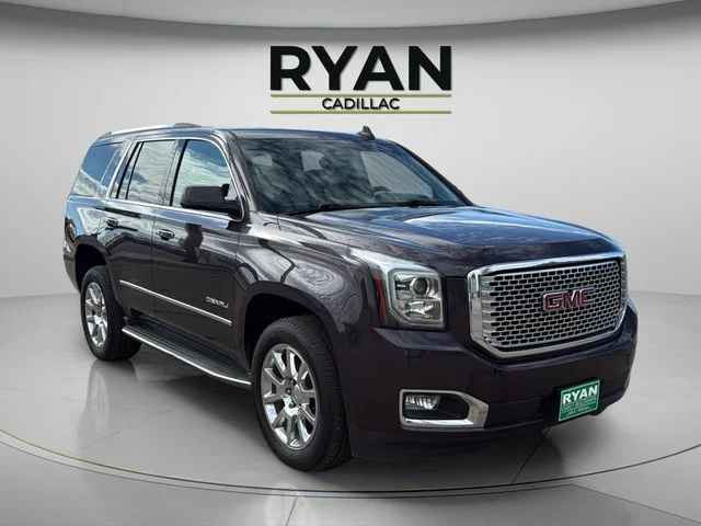 2016 GMC Yukon 4WD Denali's photo