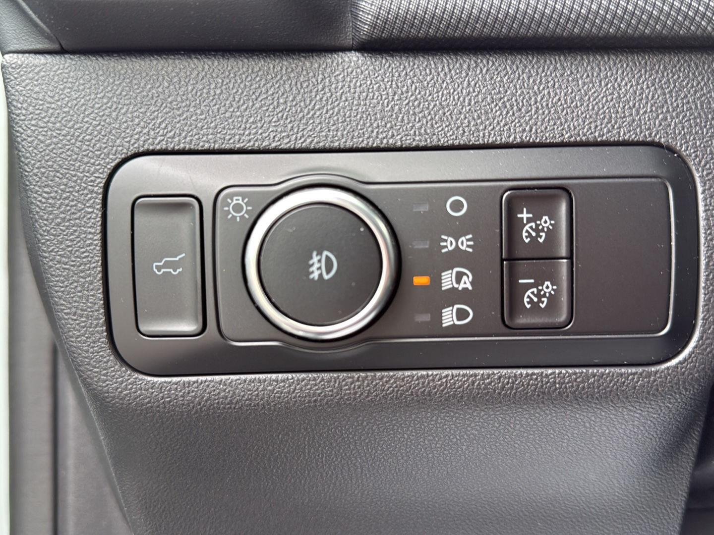 Used 2023 Cactus Gray Ford Outer Banks image 8