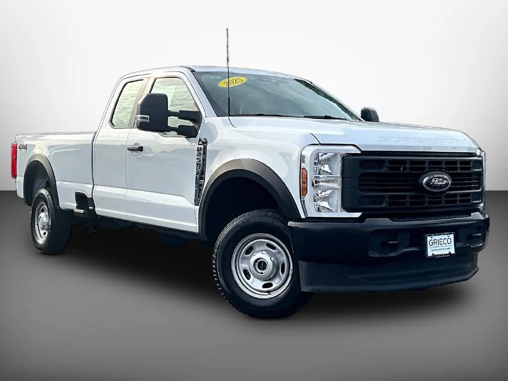 2025 Ford F-250 Super Duty XL