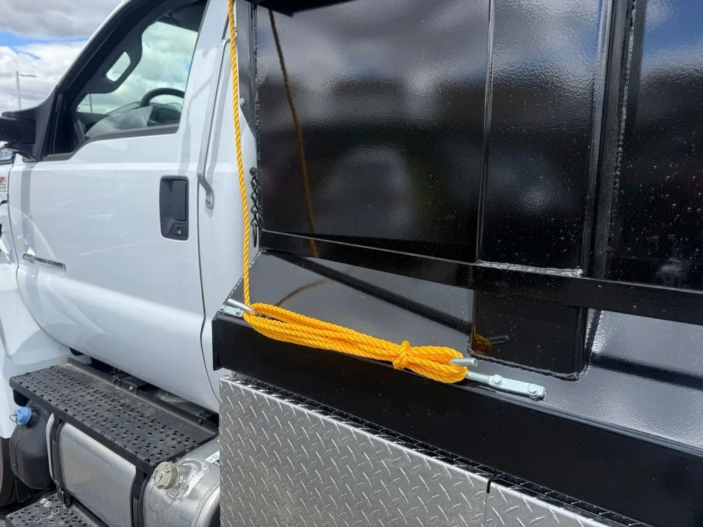 New 2025 Oxford White Ford F-750 SD Diesel Straight Frame image 32