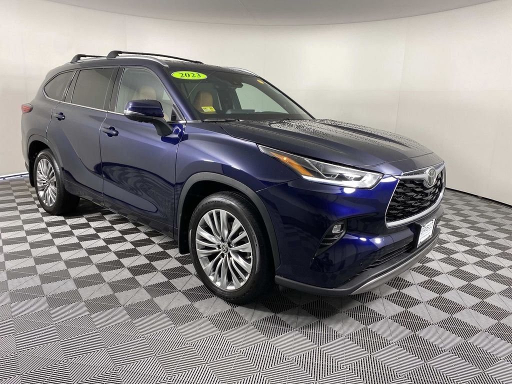 2023 Toyota Highlander
