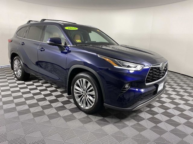 2023 Toyota Highlander Platinum
