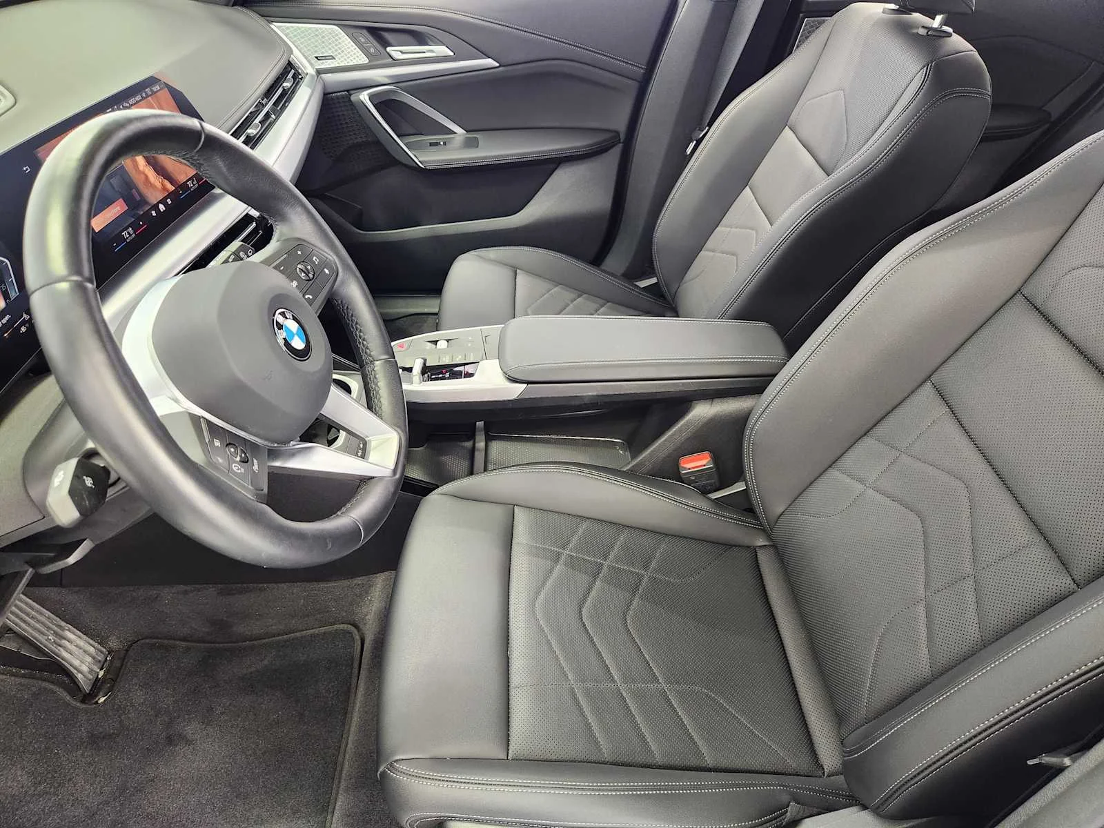 Certified Used 2024 Phytonic Blue Metallic BMW xDrive28i image 10