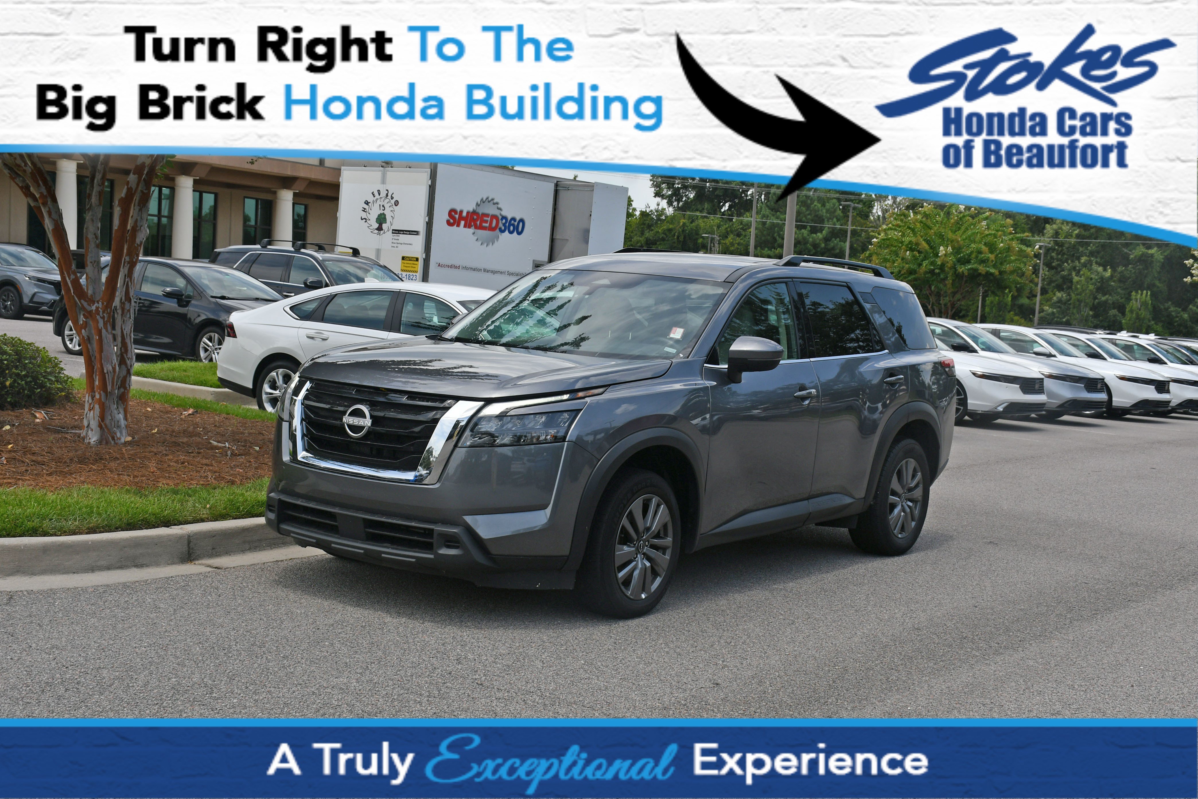 Used 2024 Gray Nissan SV image 1