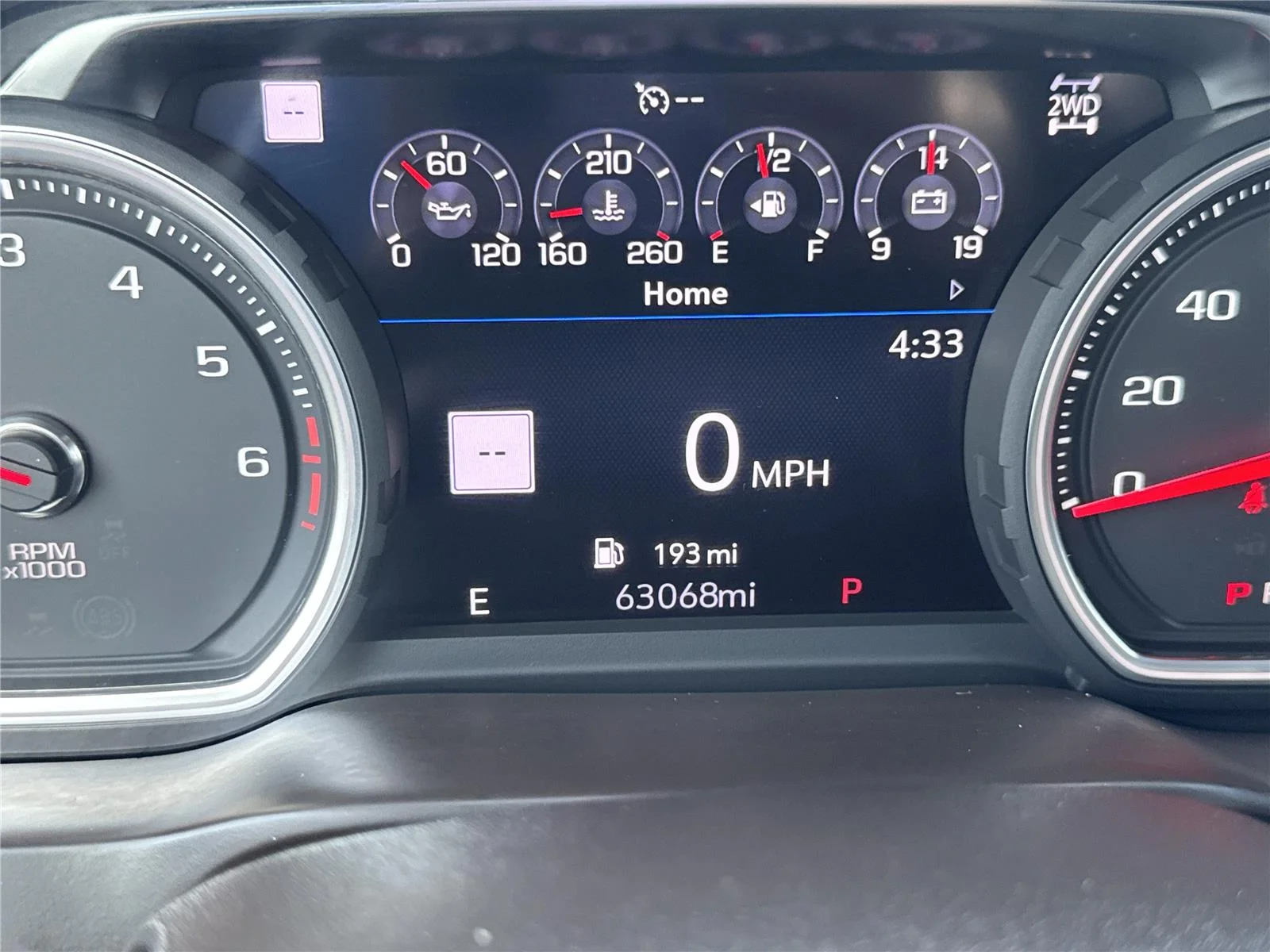 Used 2019 IRIDESCENT PEARL TRICOAT Chevrolet LTZ image 38