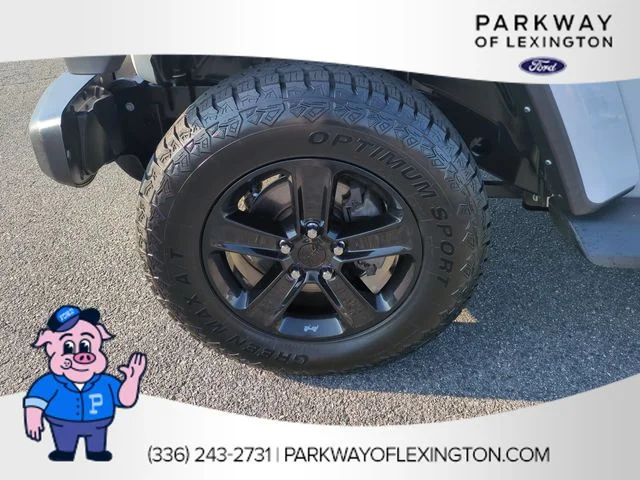Used 2021 White Jeep Unlimited Sahara Altitude image 10