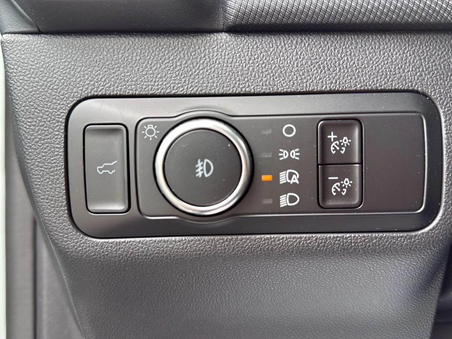 Used 2023 Cactus Gray Ford Outer Banks image 8